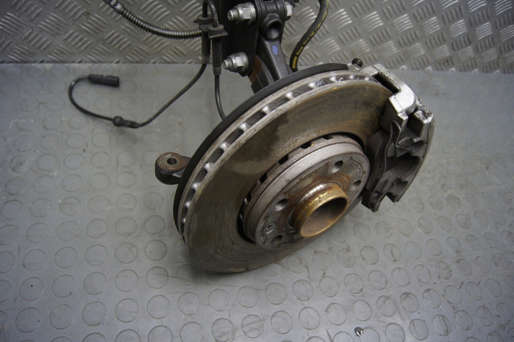 фото №7, Поворотний кулак права передня амортизаторна стійка правий renault zoe ii lift