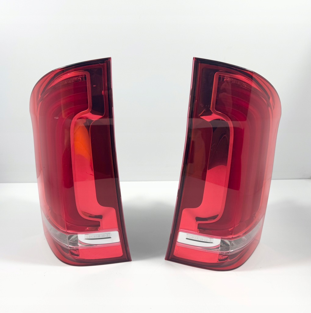 фото №1, Mercedes v-klasa 447 лампа задняя лампы задние левая правая led