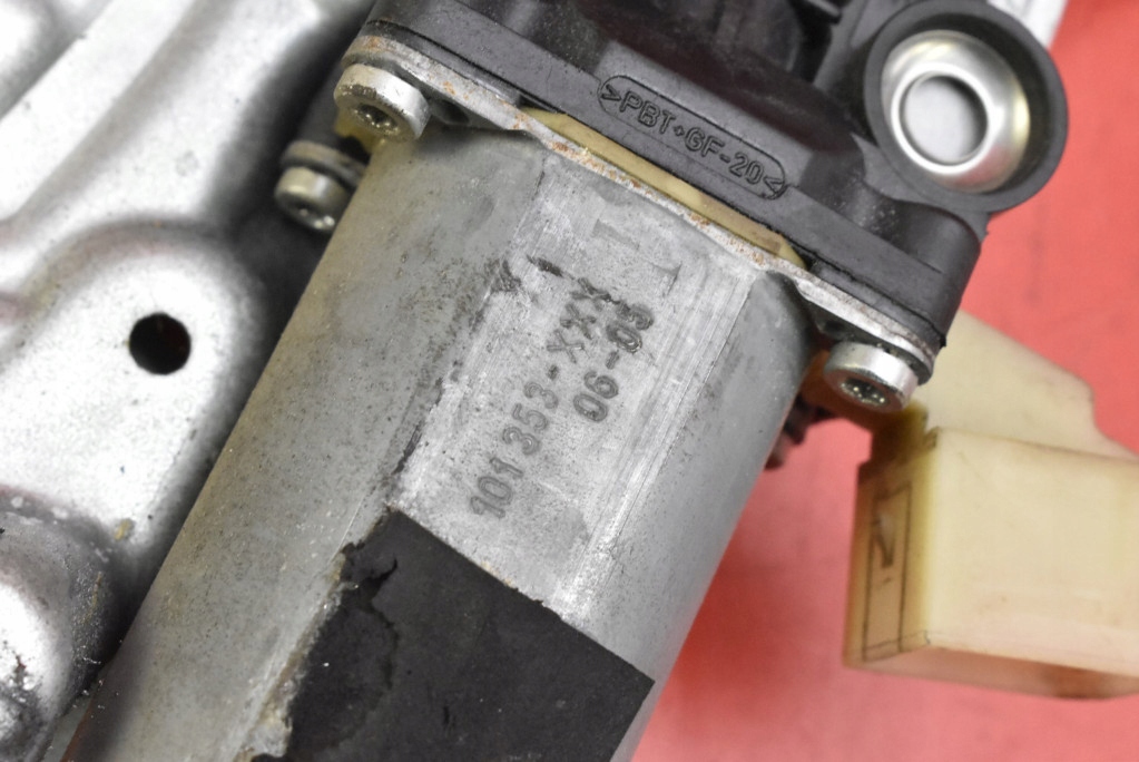 фото №5, Подъемник стекло левый перед eu 3069972 volvo s60 1 i lift 04-09