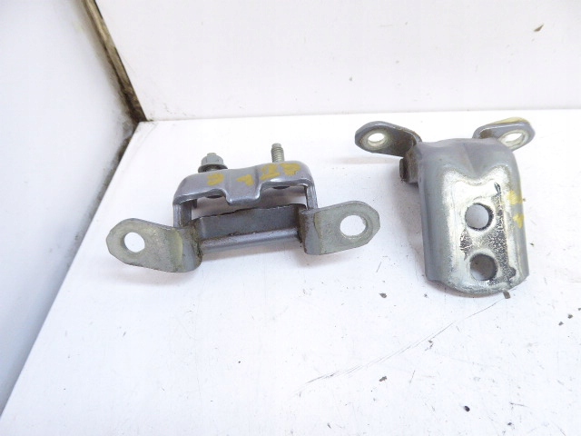 фото №1, Nissan qashqai j10 +2 lift 10-14 петля дверь задняя левый kpl kaq