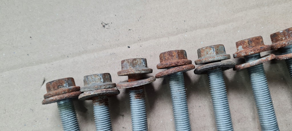 фото №5, S7 4g a7 болти підвіска перед підрамник підрамник a6 c7 4g s6