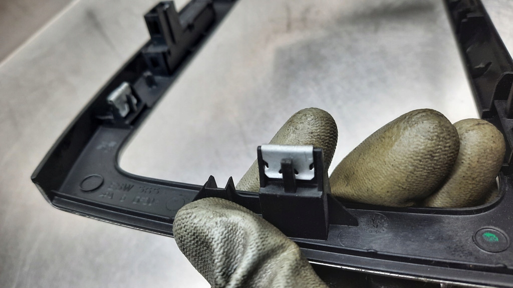 фото №13, Рамка радио 3c0858069ag vw passat b6 05-10r