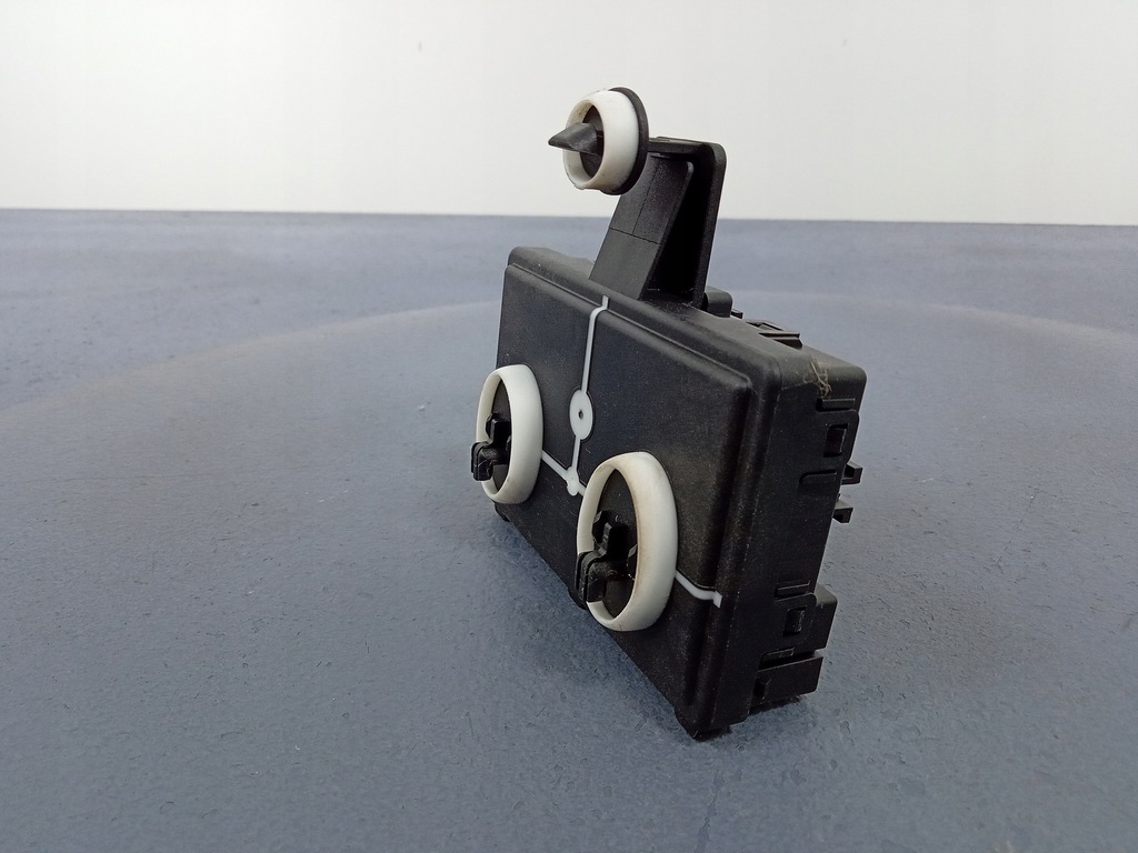 фото №4, Skoda octavia iv модуль дверь задняя 5q4959595h