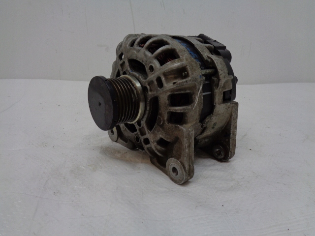 фото №1, Renault clio iv 0.9 tce генератор