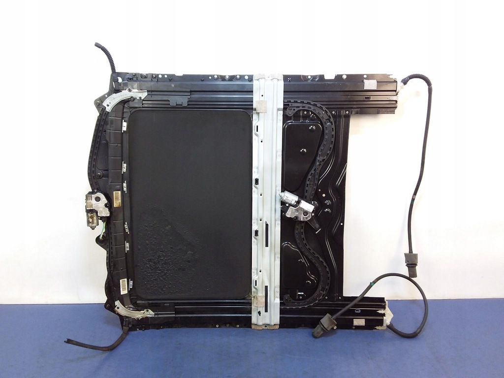 фото №4, Bmw 7 g11 g12 люк окно кровельные 7407090