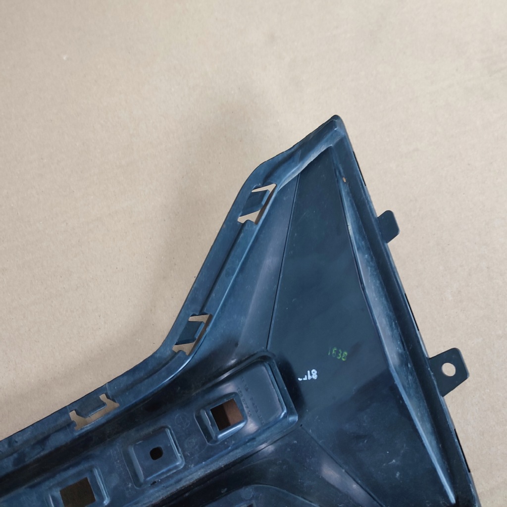 Решётка бампера правый  задняя bmw g21 7473076 Киев