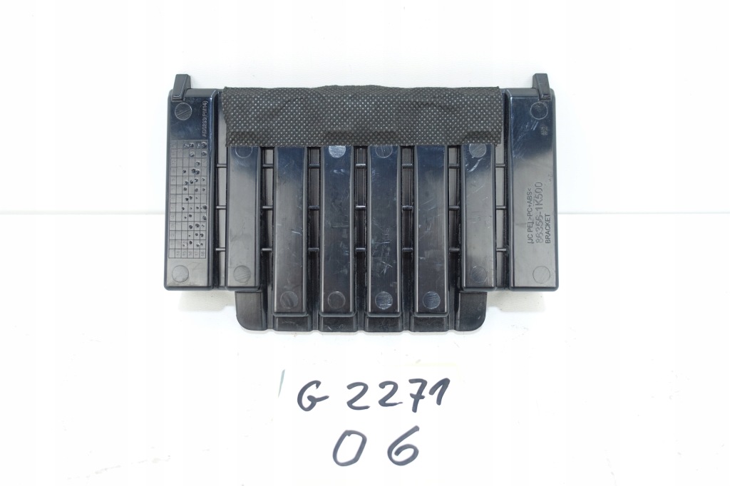 фото №1, Hyundai ix20 2010- заглушка решётка решетка бампера перед 86356-1k500