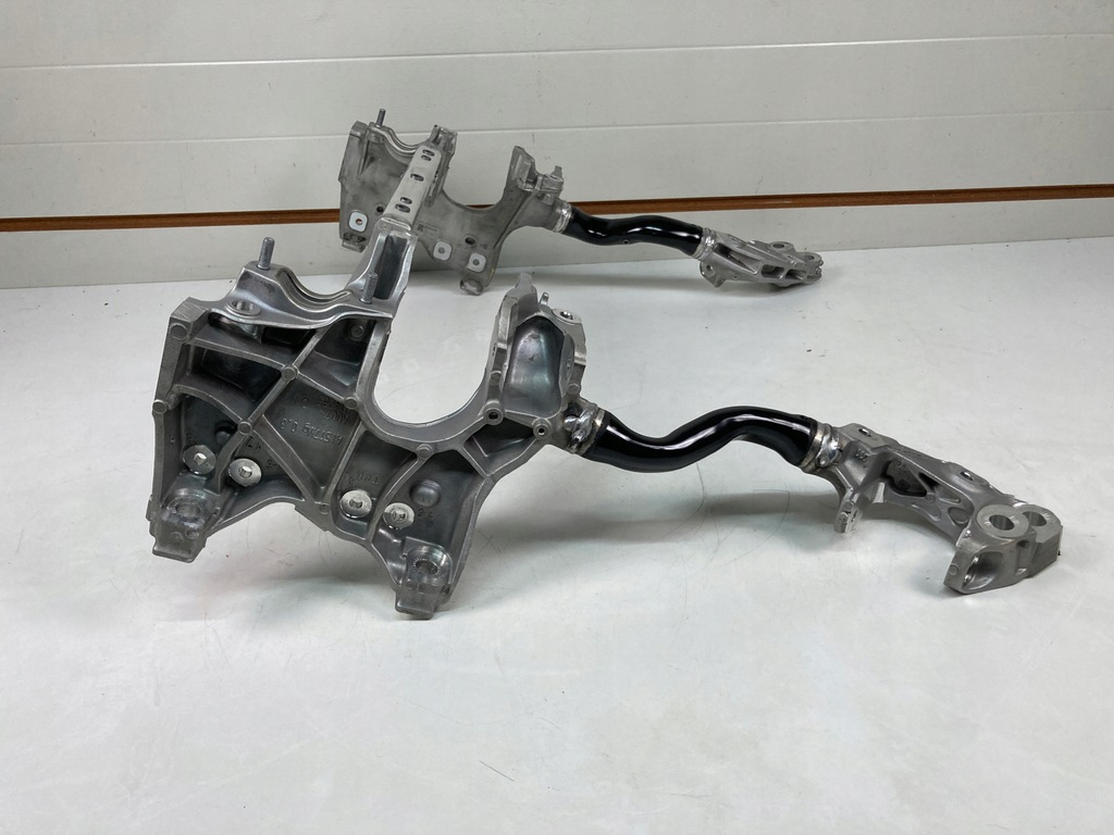 фото №13, Подрамник подрамник передние audi q7 q8 cayenne touareg bentayga