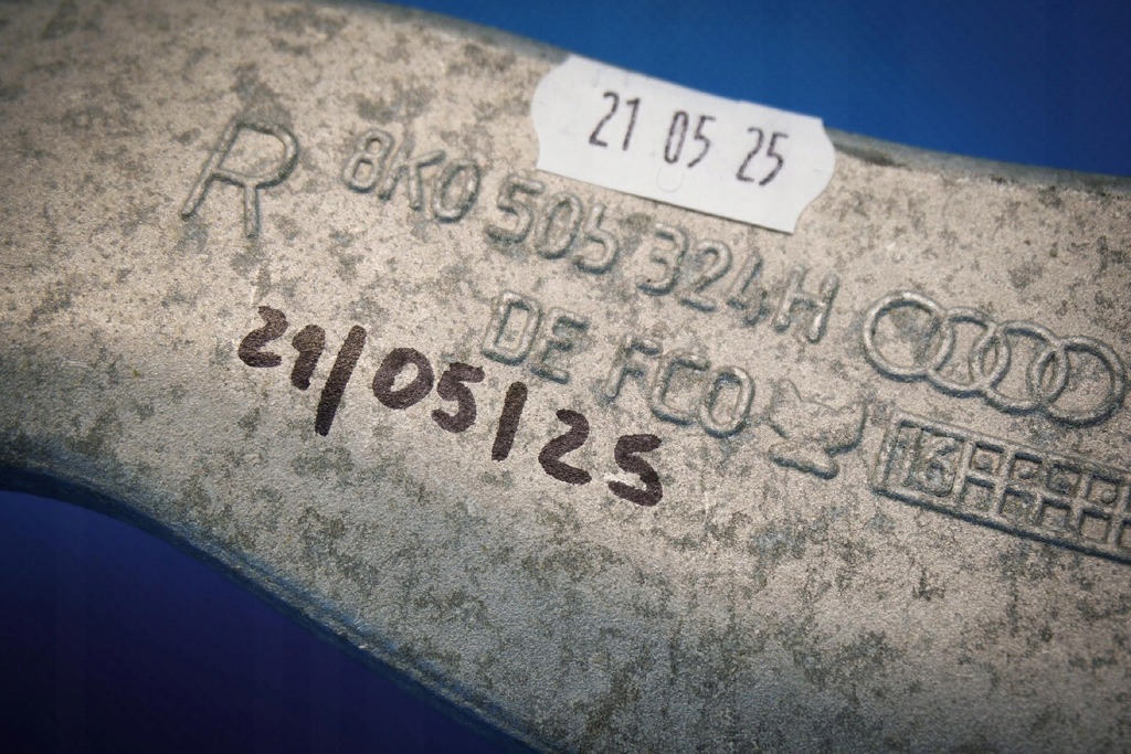 фото №9, Рычаг поперечный задняя audi a6 a7 4g a8 8k0505324h