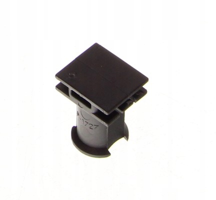 фото №1, Кліпса vw passat 09- 6q0853147