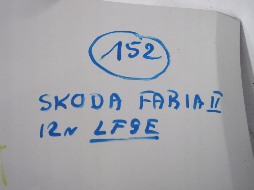 Бампер перед передний skoda fabia 2 5j0 5j0807221d 5j0853668d lf9e Оригинал