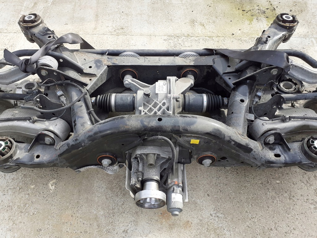 фото №8, Подвеска задняя полный jaguar e-pace x540