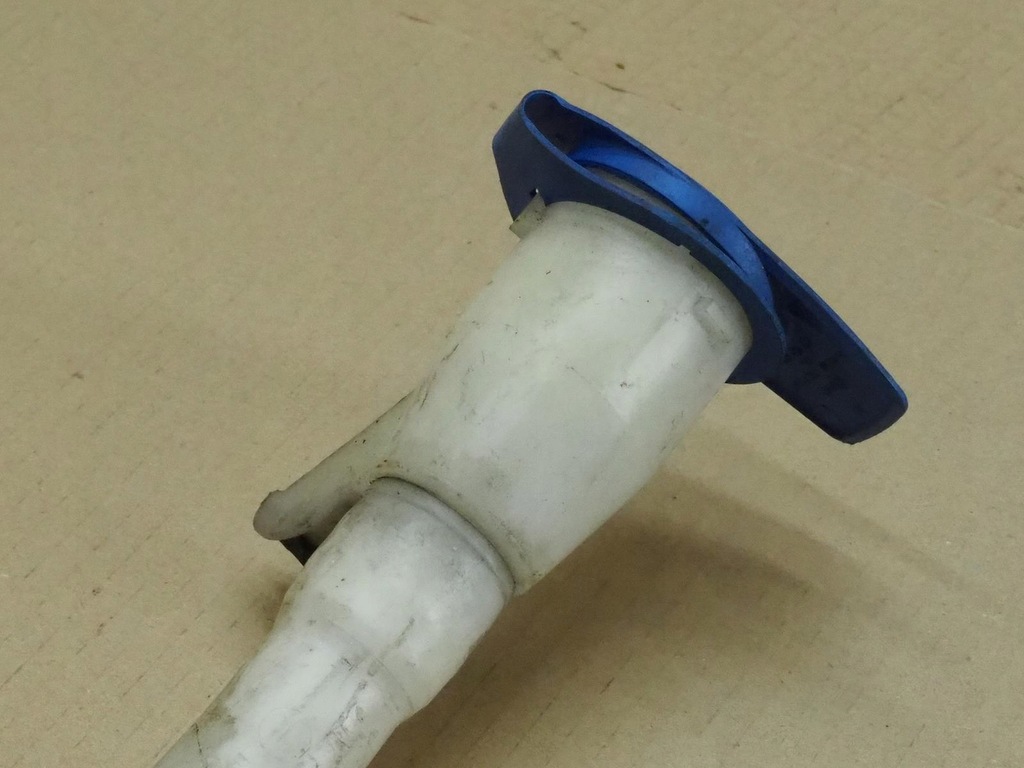 фото №7, Трубка заливна горловина do омивача vw transporter t5 7h0955463b