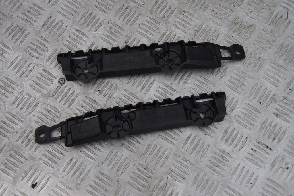 фото №9, Направляющая кронштейн бампера skoda kodiaq