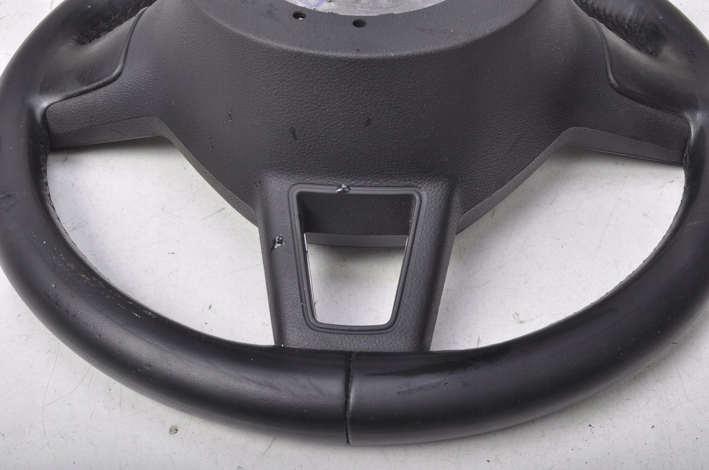 фото №12, Skoda fabia iii воздуховод кожаный