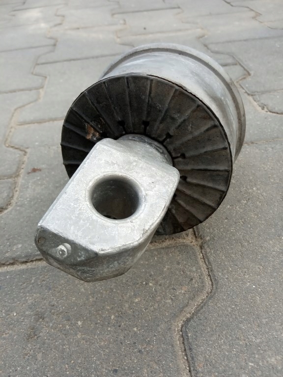 фото №5, Ford ranger 3.2 tdci 16-19r подушка двигателя правая