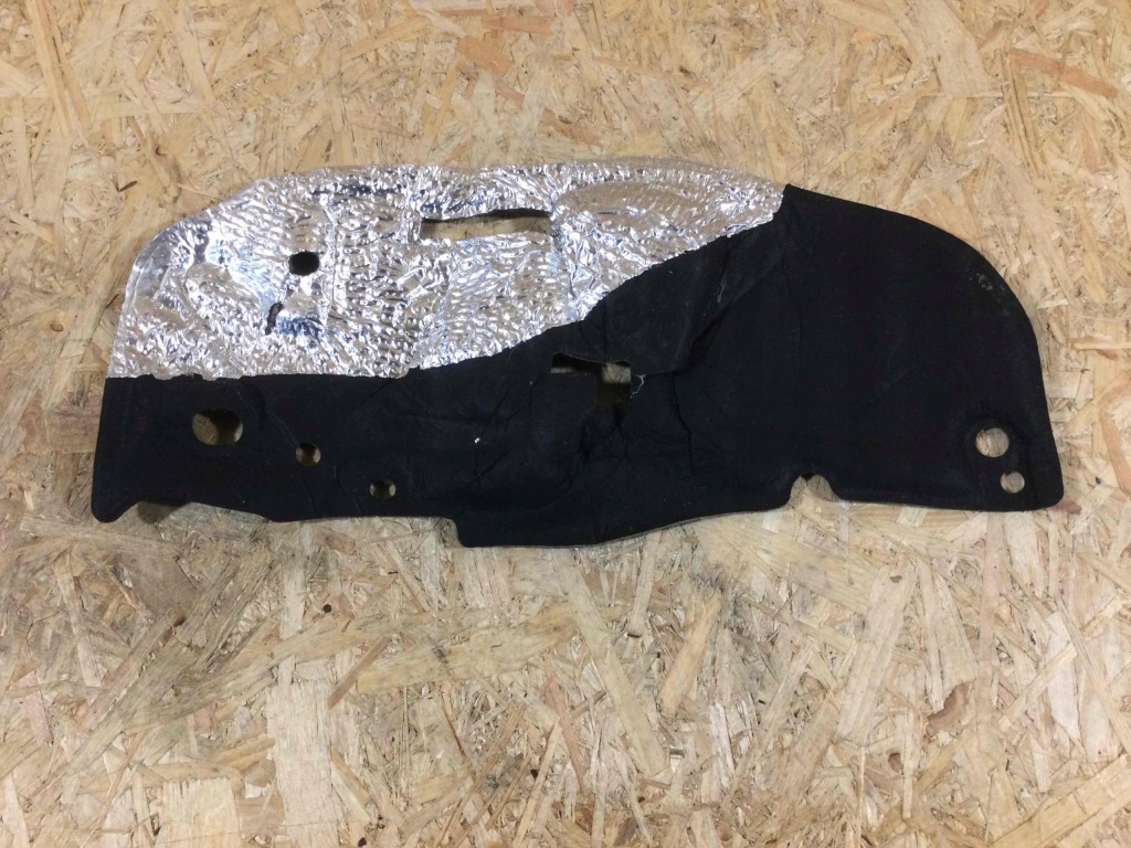 фото №1, Шумоизоляция правая porsche cayenne 95855699400