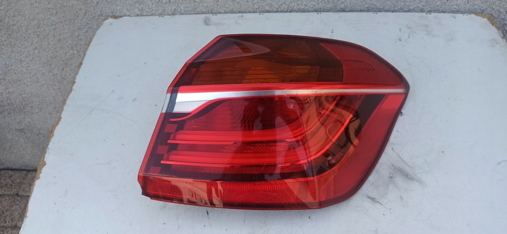 фото №1, Bmw 2 f45 lift lci 2018- лампа правий задня з led світиться 7491338