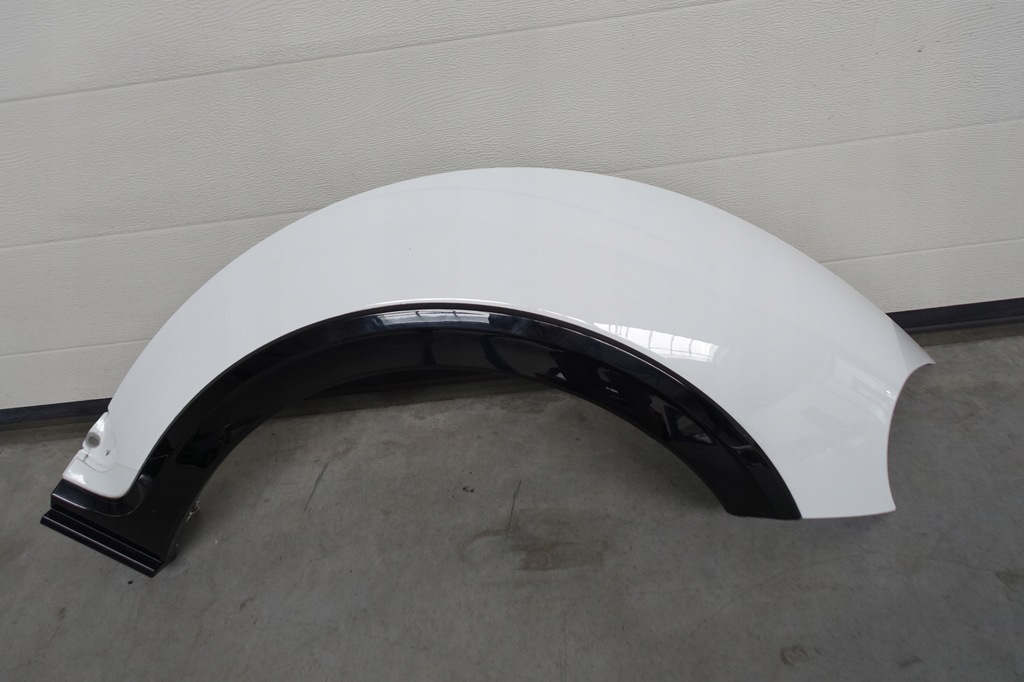 фото №1, Vw beetle 5c r-line крила лівий задня задній молдинг