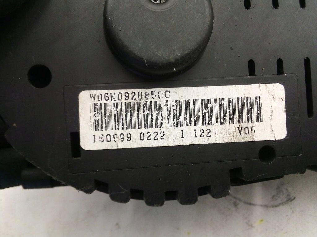фото №10, Seat ibiza ii 6k 2002 6k0920850c счетчик / спидометр