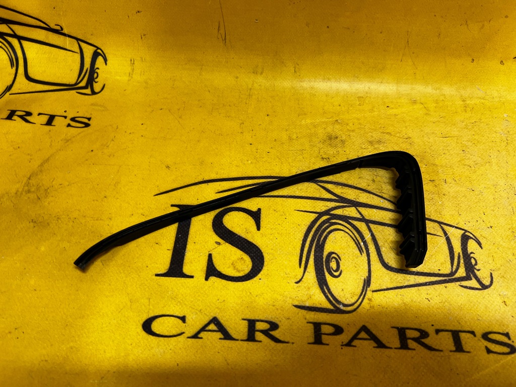 фото №1, Прокладка направляющая дверь левая porsche cayenne ii 7p5 lift 92a