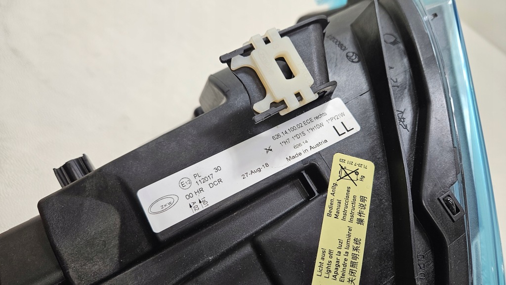 Лампа перед правая левая bmw e90 e91 dynamic нет поворотная 7161671 7161672 с Разборки