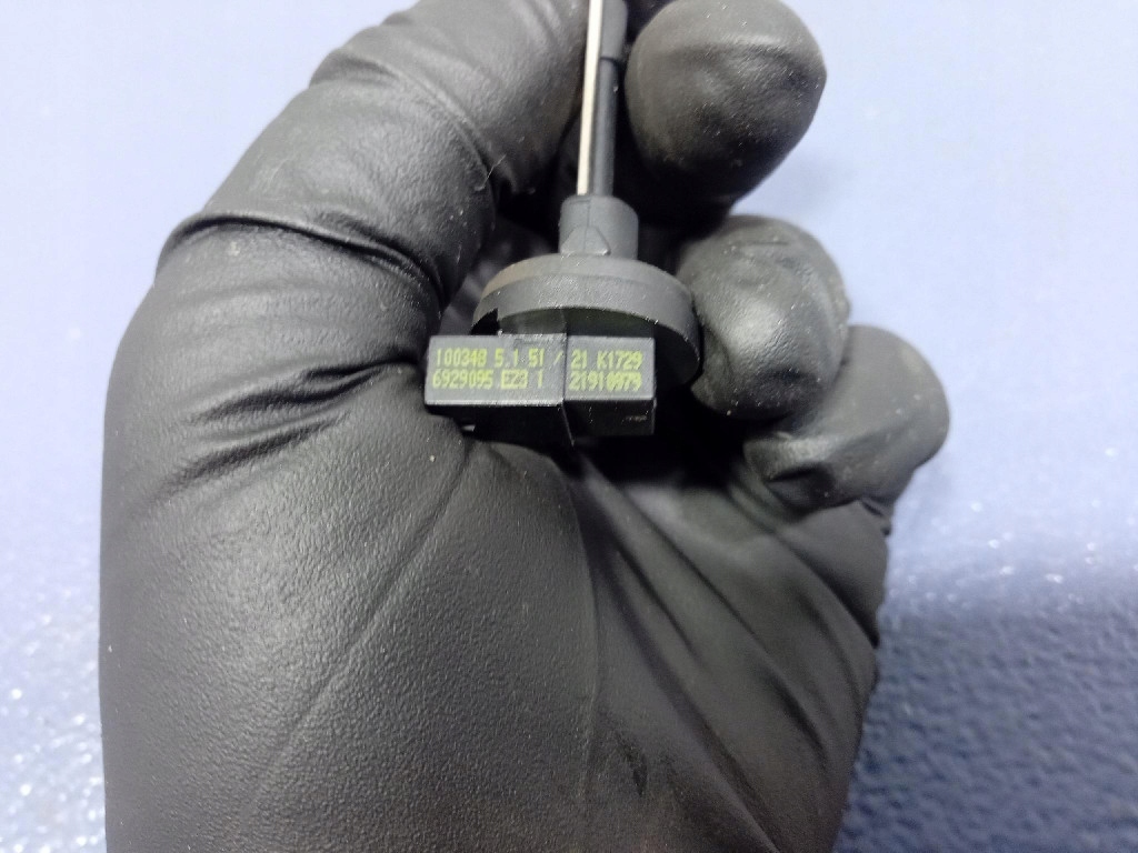 Mercedes s klasa w223 датчик отопителя 6929095 в Украине