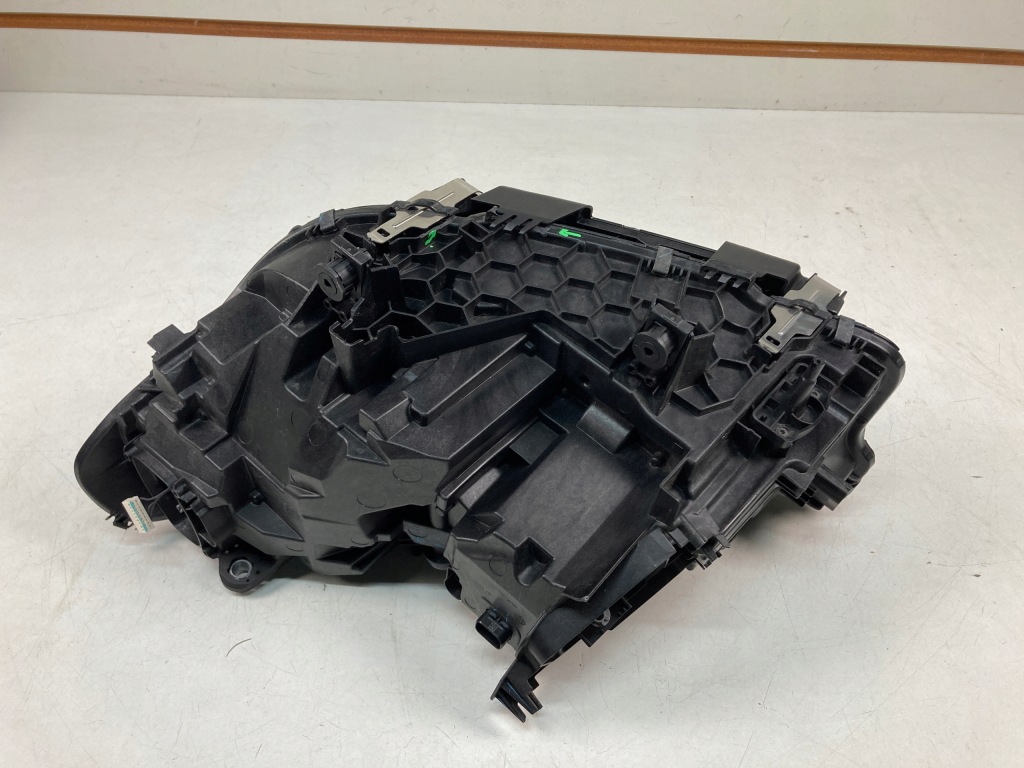 Фара правий передня bmw x3 g01 x4 g02 рестайлінг  full led 5a29202 Ціна