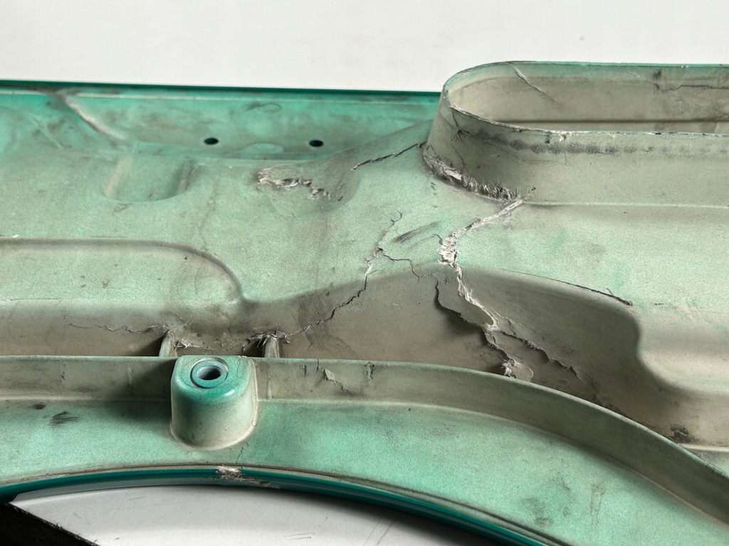 фото №9, # капот крышка mercedes actros mp4 a9607500409