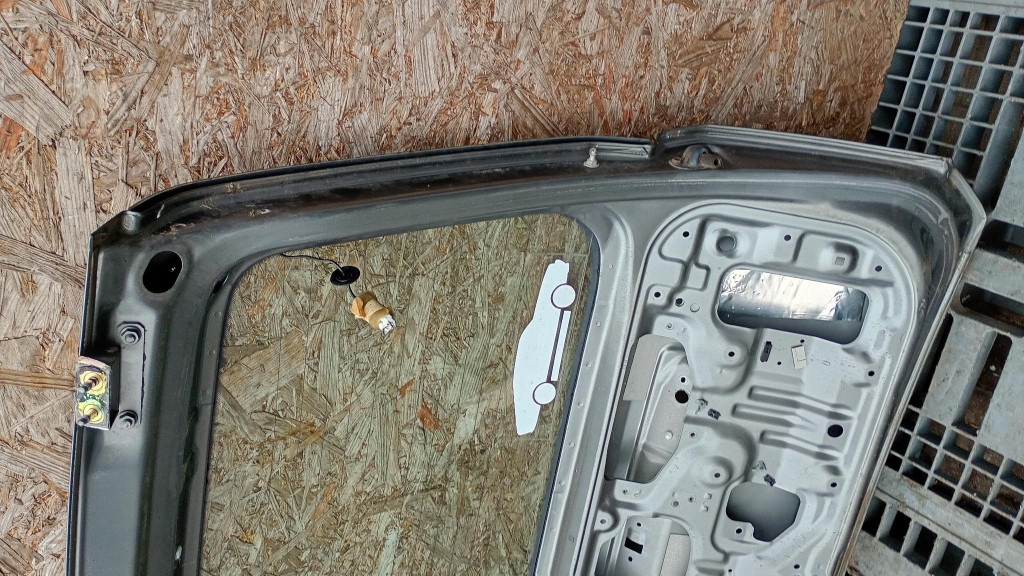 фото №13, Задня кришка багажника багажника nissan x-trail i t30 06r 2.0b k21