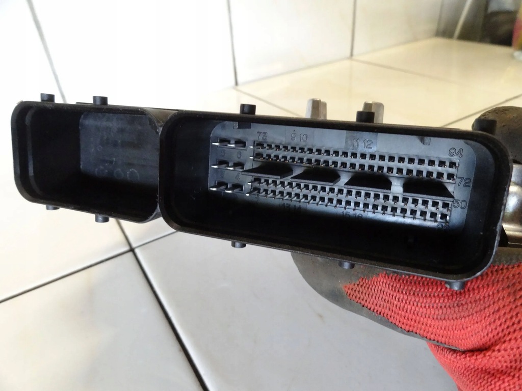 фото №5, Hyundai i10 2010 1.1b блок управления двигателя 39110-021d 39100-02td3