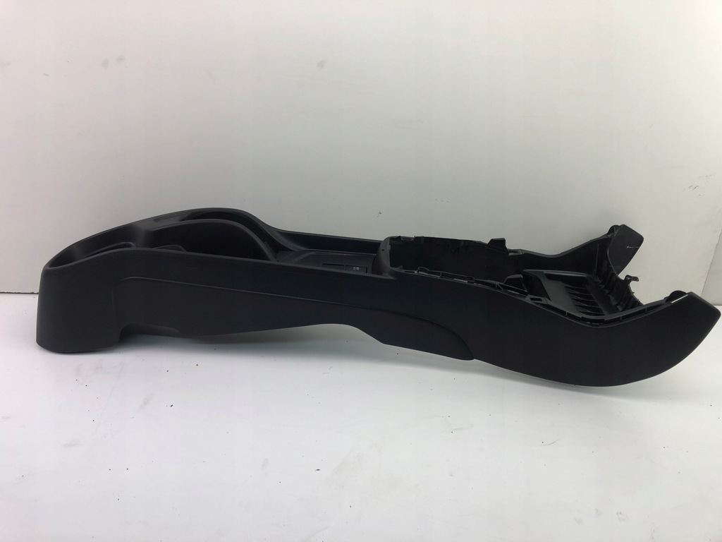 фото №6, Toyota yaris iii тунель середній 589100d290