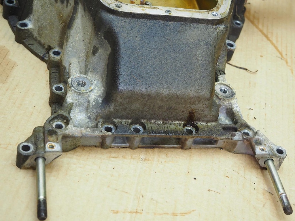 фото №11, Subaru legacy outback 3.0 h6 ez30 поддон масляная