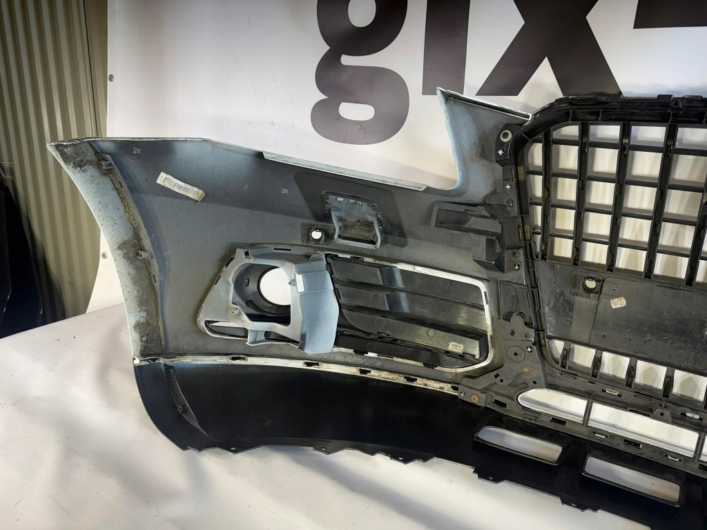 Audi q5 8r рестайлінг  бампер перед передній pdc,sprysk ly9c 2012-2016 8r0807437ah Недорого