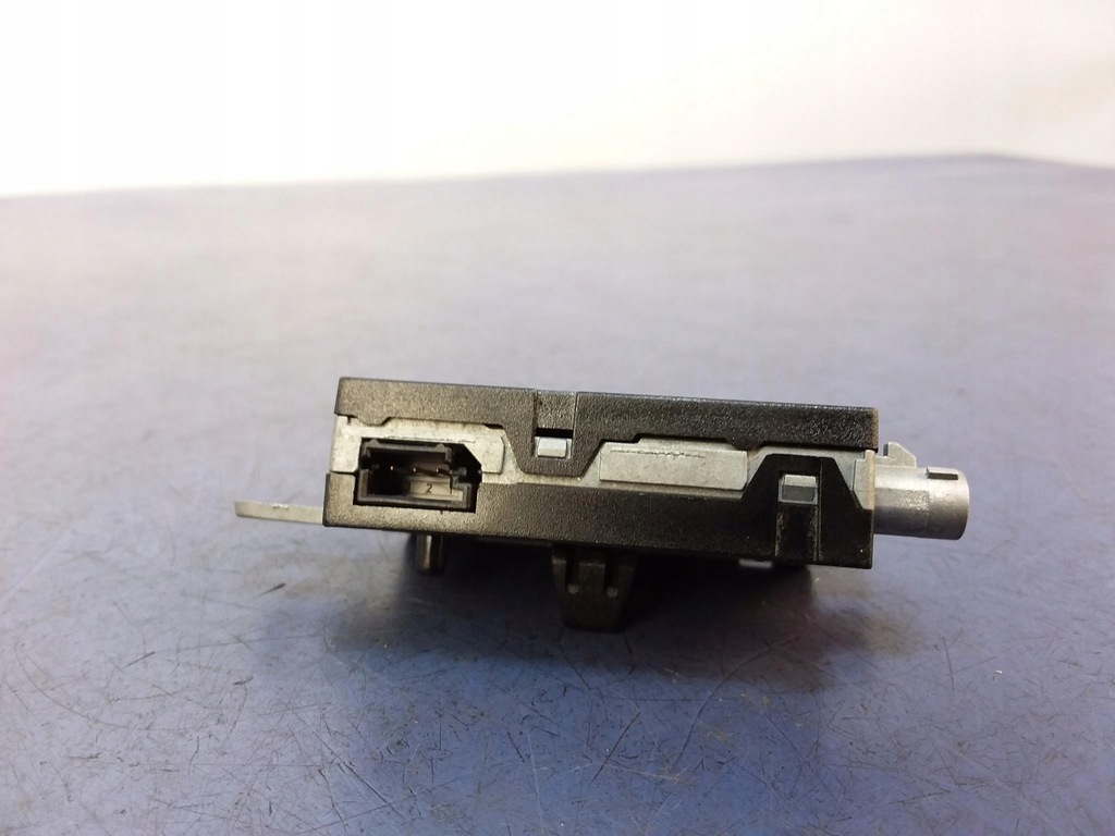 фото №4, Volvo v60 i lift усилитель антенны 30761696