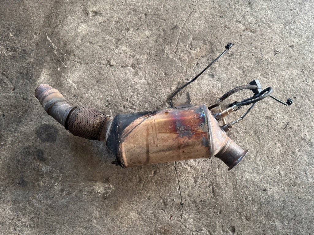 фото №1, Bmw f30 f31 каталізатор фільтр dpf 8509241 kompletny