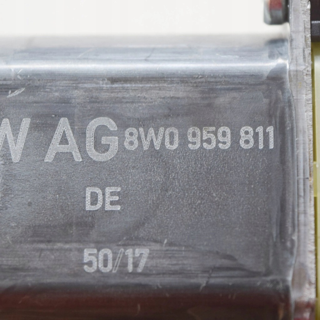 фото №6, Audi a4 s4 b9 8w 2018 ліва сторона моторчик підйому скло двері задніх