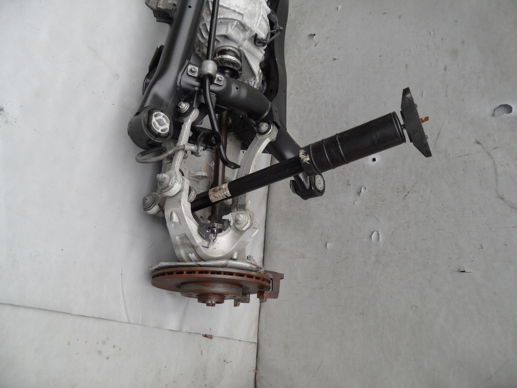 фото №1, Підвіска лівий задня задні важіль поворотний кулак alfa romeo stelvio