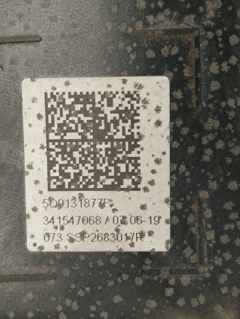 Volkswagen golf vii 7 універсал бак adblue 5q0131877f Недорого