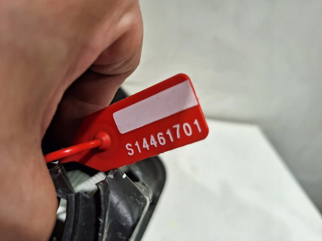 фото №14, Лампа перед права 9829465380 opel corsa f 19-