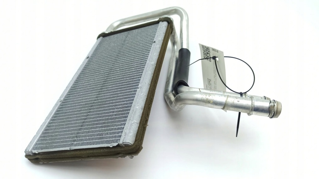 фото №5, Bmw z4 e85 e86 2005 радиатор отопителя