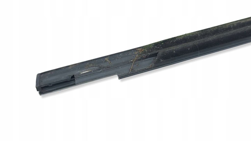 фото №11, Seat ateca 2020 молдинг скло задній