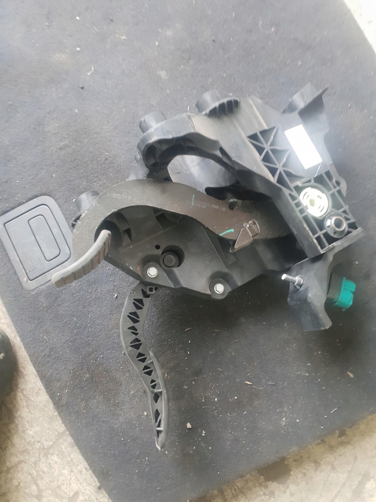 фото №1, Педаль газу i гальма trafic iii 465010176r