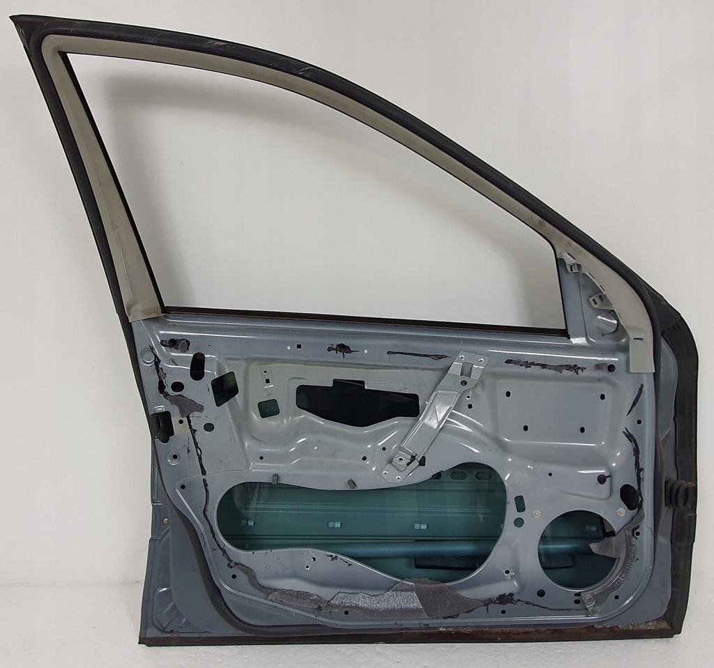 фото №6, Дверь левый перед 747 mercedes w203