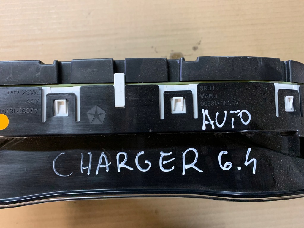 фото №5, Счетчик приборы dodge charger srt 6.4 p68281428ab