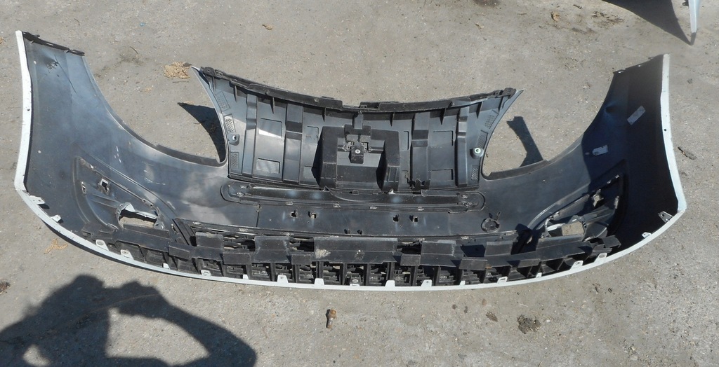 фото №9, Renault twingo ii бампер передний перед