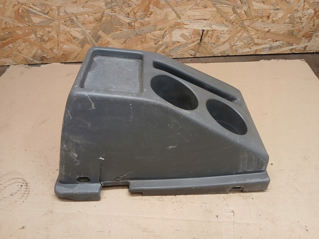 фото №5, Suzuki vitara i 2.0 туннель / подстаканник