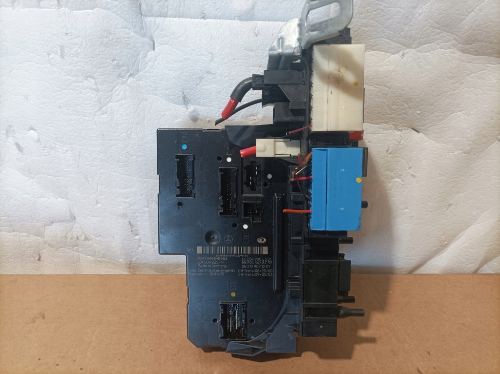 фото №1, Модуль блок управления sam 2049006301 mercedes w204 1.8