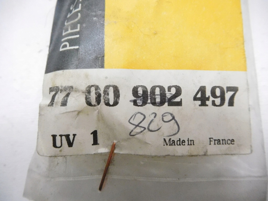 Датчик картера масляний renault r19 оригінальний номер 7700829497 Недорого