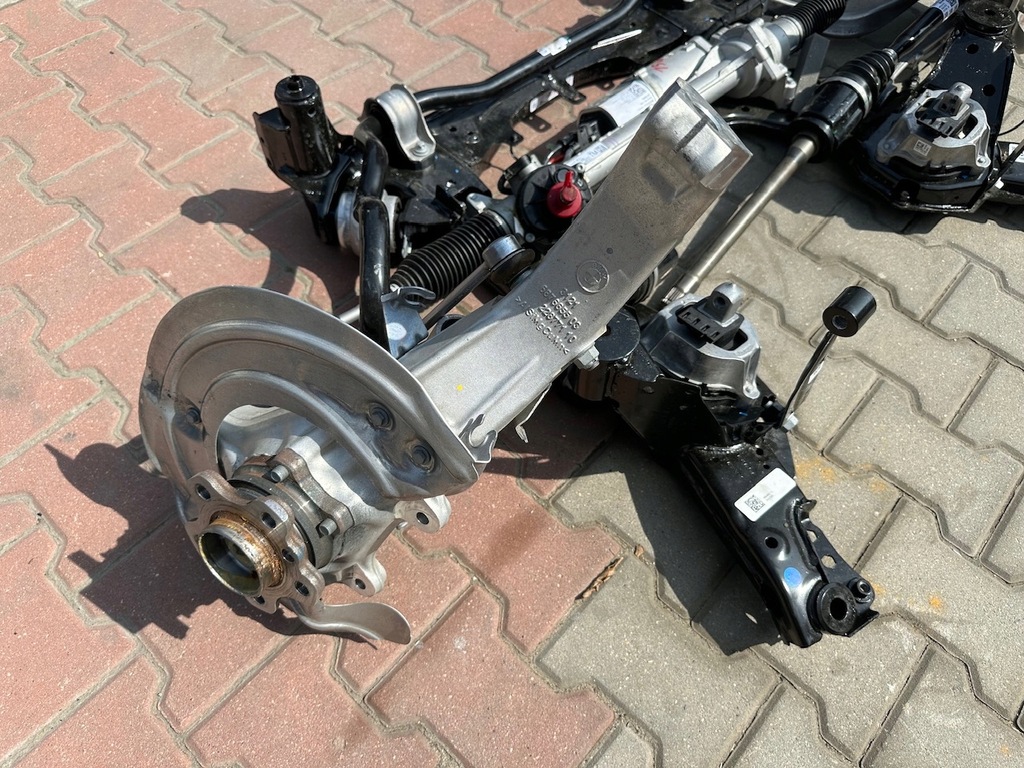 фото №11, Подрамник трансмиссия рулевая поворотный кулак рычаги приводной вал bmw x5 g05 x6 g06 g07